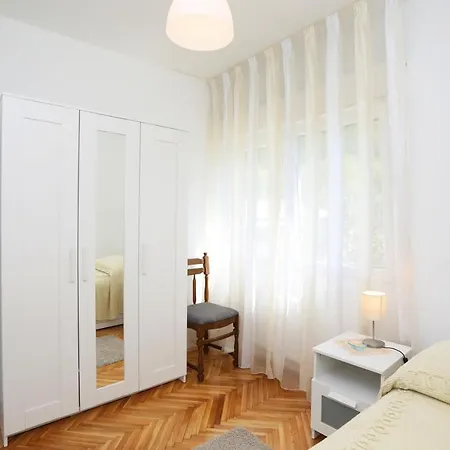 Apartment Falichi Plomin Exterior photo