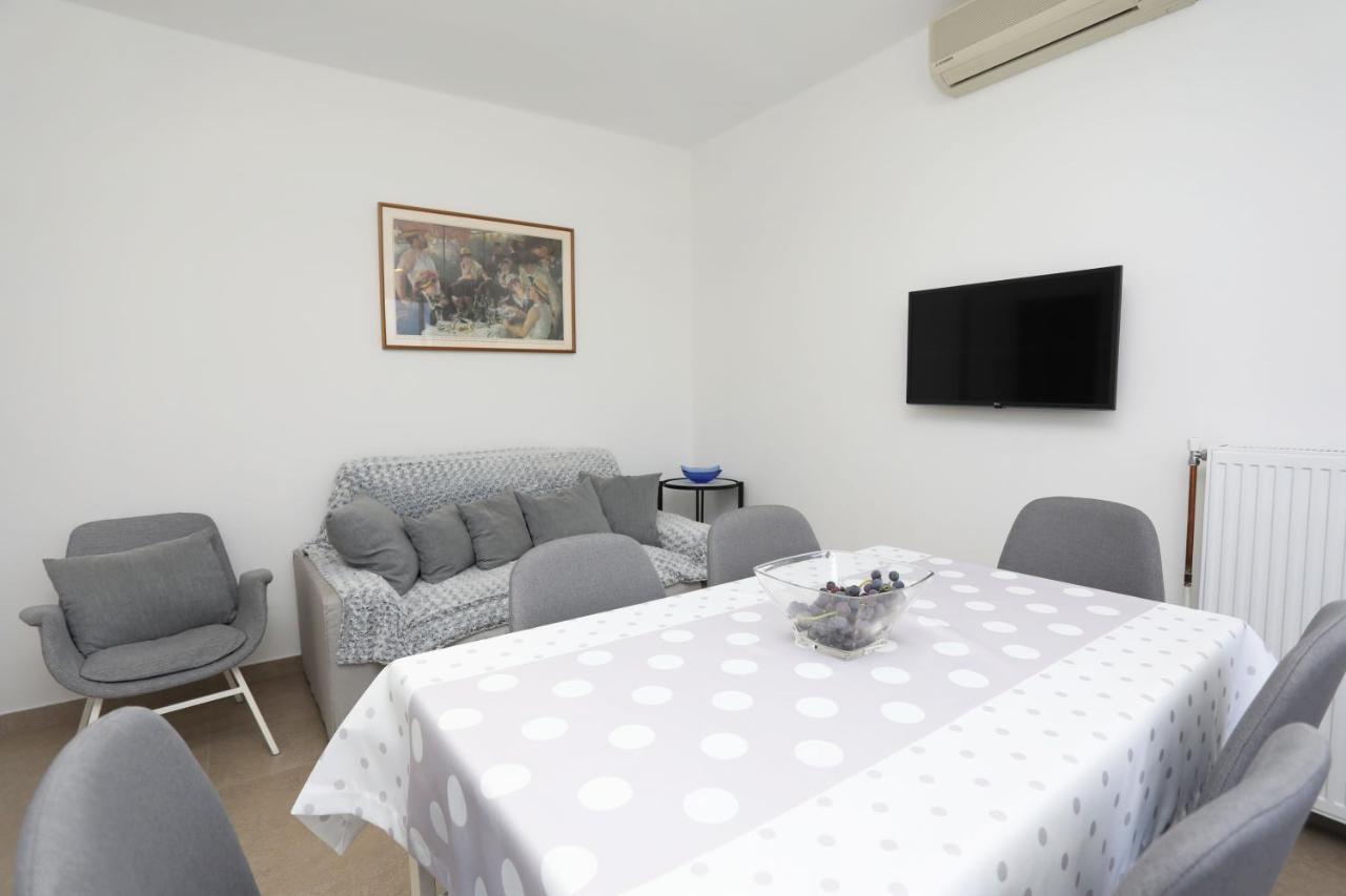 Falichi Apartamento Plomin